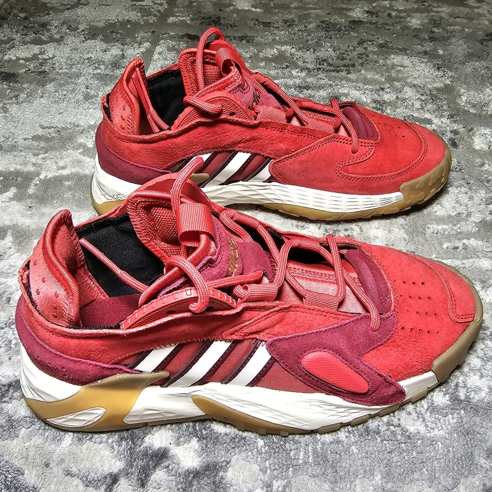 Adidas - Picture 3 of 6